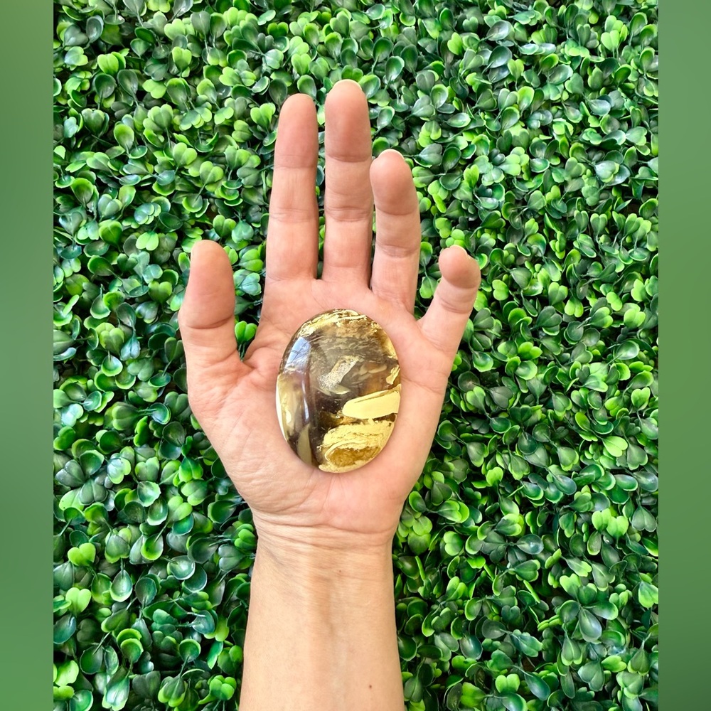 Blue Amber Palmstone from Indonesia - Picture 4 of 5